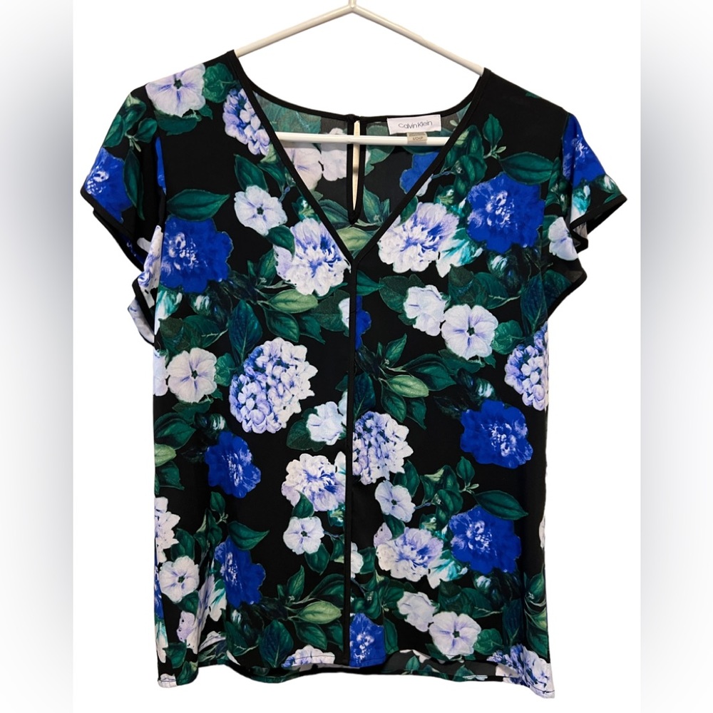EUC Calvin Klein floral top